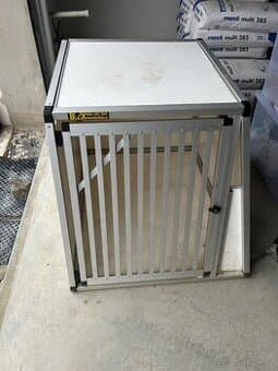 Přepravní klec pro psa