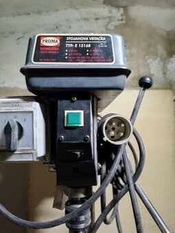 Stolní vrtačka proma