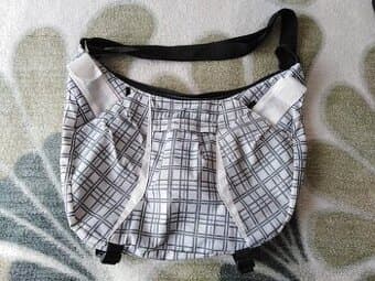 Sportovní taška Alpine pro, nošená