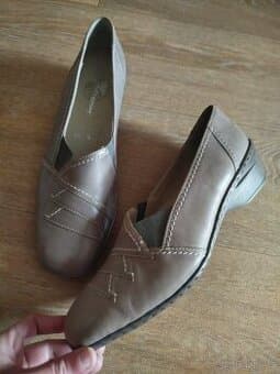 Nové boty Hush Puppies, vel. 40