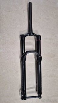 Nová vzduchová vidlice RockShox 35 Gold 29" 160