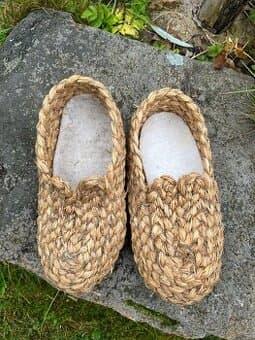 Retro slaměné boty