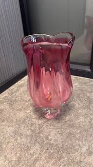 Váza rosalinové  sklo