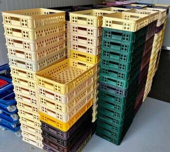 Prodám nízké pekařské přepravky,bedny