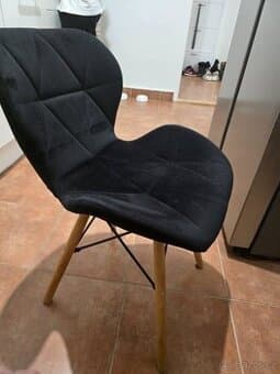 Prodám 4 kusy židli