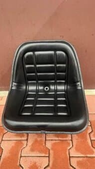 KŘESLO SEDADLO PLNÉ ODPRUŽENÉ TRAKTOR BAGR KOMBAJN