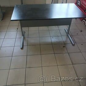 prodám stoly