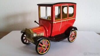 Stará plechová hračka Japonsko 1966 natahování páčkou