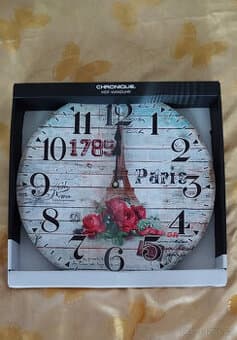 Nástěnné hodiny s Eifelovkou - nové, REZERVACE