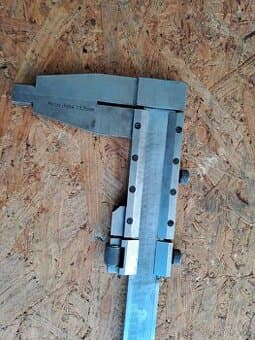 Posuvka šuplera 1000 mm