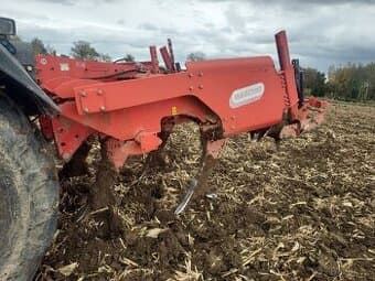 Kypřič podryvák / dlátový pluh Maschio Attila 250/5