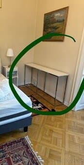 Prodám konzolový stolek