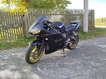 Yamaha YZF-R6 2004
