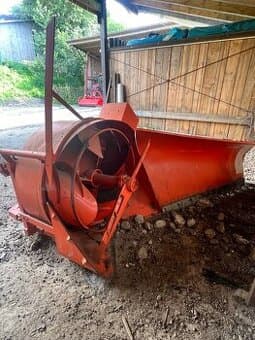 Sněhová fréza na unimog,traktor