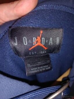 Nike Jordan Paris Saint-Germain mikina – jako nová