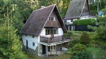 Prodej chaty 110 m², pozemek 727 m², Pastviny, ev.č. 00072