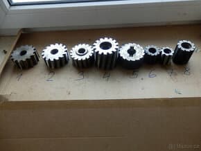 Závitové frézy nepoužité