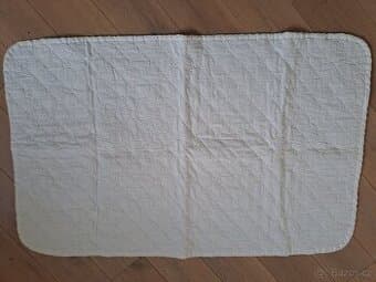 chránič matrace do dětské postýlky 107,5 x 67,5 cm