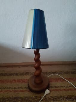 Starožitná lampa