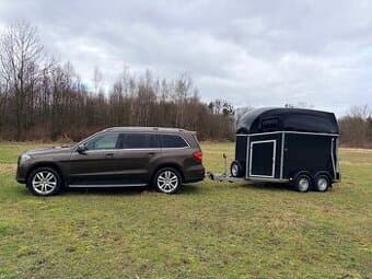 Přepravník na koně