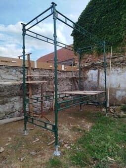 Pronajmu haki lešení