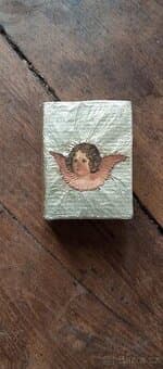 Staré ozdoby na vánoční stromek