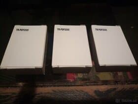 SONY PSP 2000 3000 a XBox Baterie, kryt PSP, nabíječky,kabel