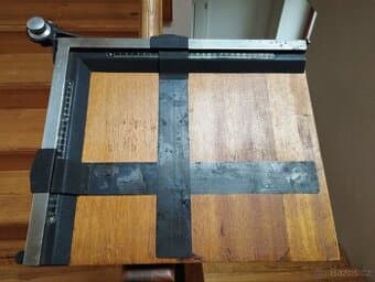 Maskovací rám do temné komory