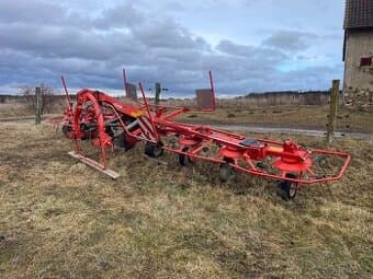 Prodám obraceč sena KUHN GF 7902