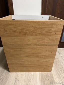 Koupelnova skrinka, jako nova