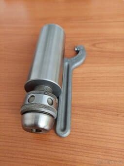 Kleštinový upínač JAL