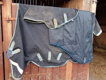 Deka horseware s linerem a krkem