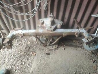 Prodám přední nápravu Zetor 25