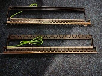 2x SOLARIX 19" Patch panel 24 port, modulární osazený, CAT6