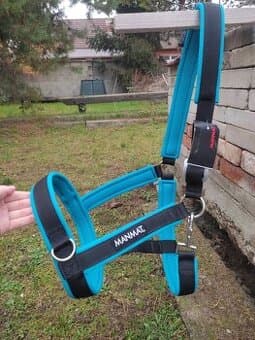 Ohlávky více kusů eskadron manmat hkm