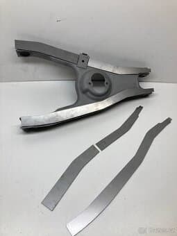 Výztuhy přední nápravy - dlouhé - Škoda