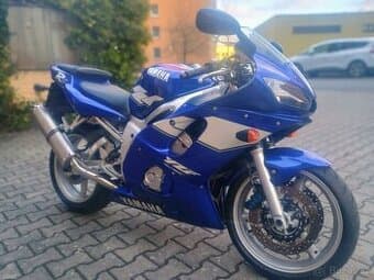 Yamaha YZF-R6 1999 první model 24tis km.