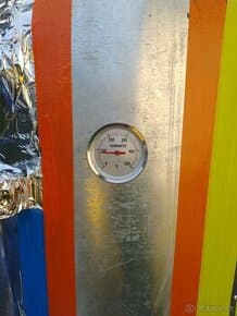 Kotel na vyjety olej teplovodny a teplovzdusny