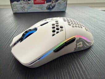 Herní bezdrátová myš Glorious Model O