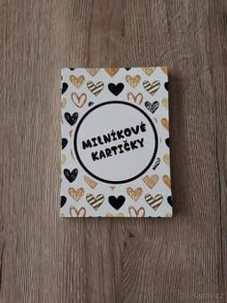 Těhotenské milníkové kartičky