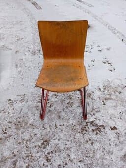 Školní židle dvě velikosti