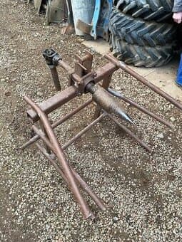 Štípačka na dřevo