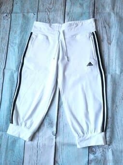 Adidas nové kraťasy kalhoty ke kolenům