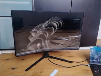 32" Samsung Odyssey G65B | 240hz 1440p