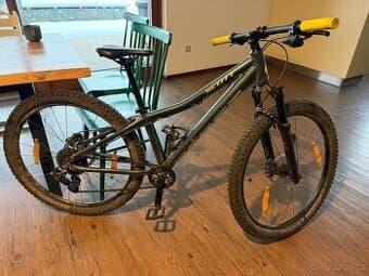 Dětské horské kolo Scott Scale RC 600 Black velikost 26