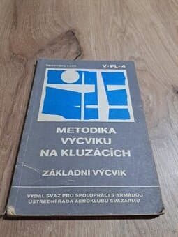 Metodika výcviku na kluzácích, základní výcvik 1