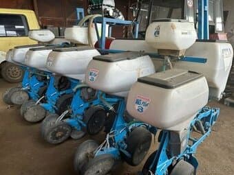 Přesný secí stroj na kukuřici MONOSEM NG PLUS 6R