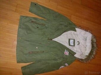 Zimní dámská parka