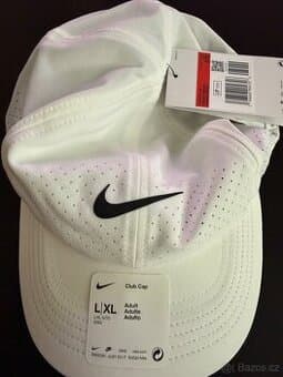 Kšiltovka Nike bílá