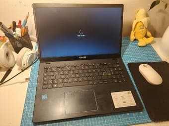 Notebook Asus E510. Krabice, nabíječka